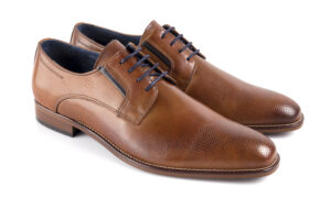 Sapato derby masculino: a escolha certa para ocasiões formais e informais